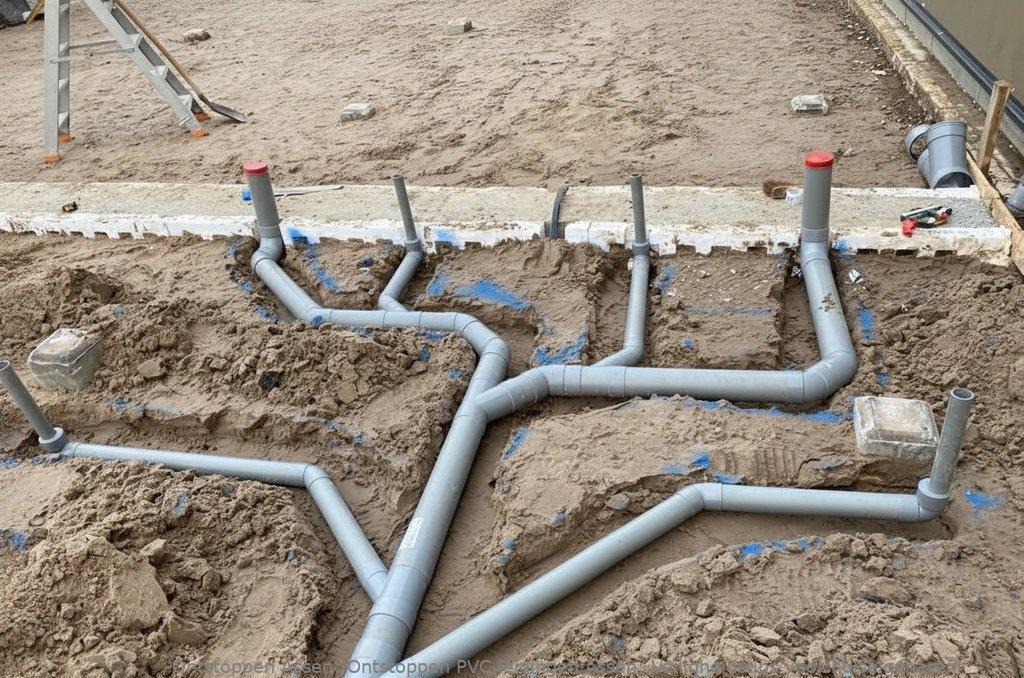 Ontstoppen PVC leidingen Assen: Veiligheidstips voor huiseigenaren